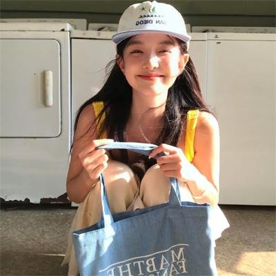 小伊奈的熊熊公仔